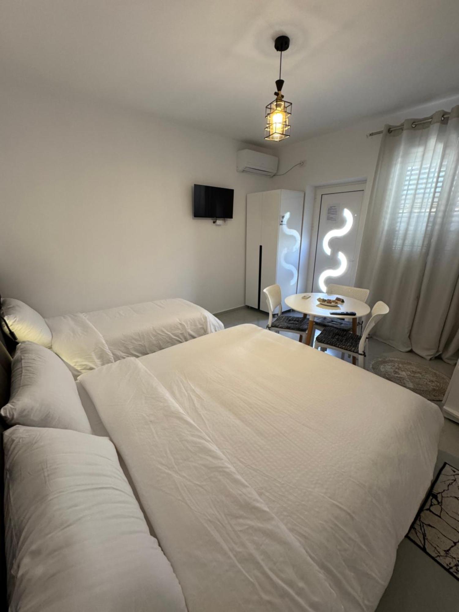 Private Villa Aras 2 - Luxury & Elegance Apartments Vlorë Extérieur photo